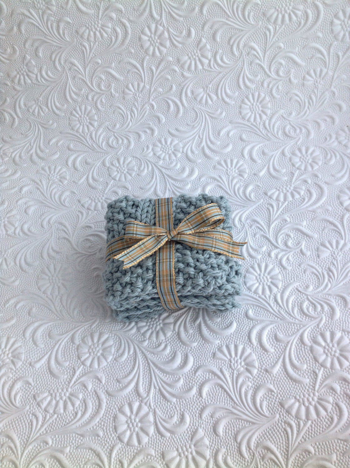 Hand Knitted Baby Blanket 30x30 on Luulla